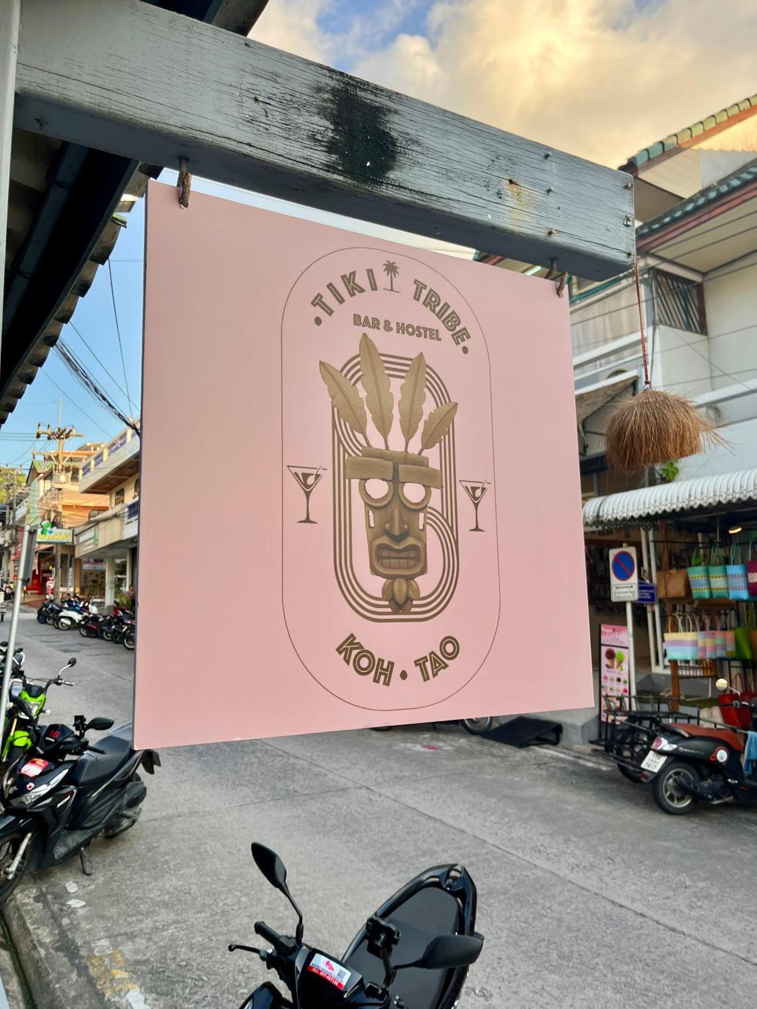 Tiki Tribe Bar & Hostel Tau-sziget Kültér fotó